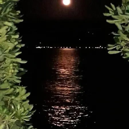 Moonlight Coast Apartament